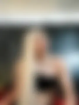 crislingery_dolli webcam show