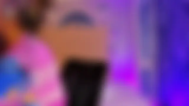 your_whore_Salome Chat XXX in diretta