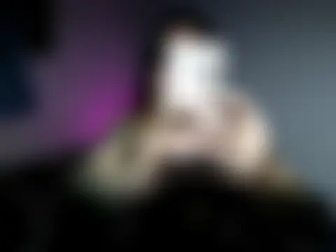 YourBabyGirlMiles ওয়েবক্যাম শো
