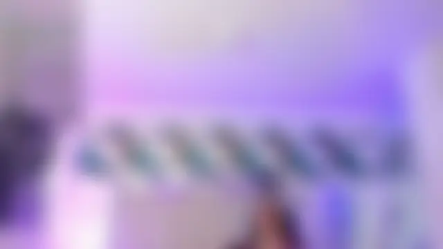 Živý XXX chat IsaDiiaz