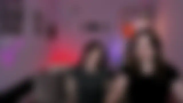 isabel_wave's Live Chat Room
