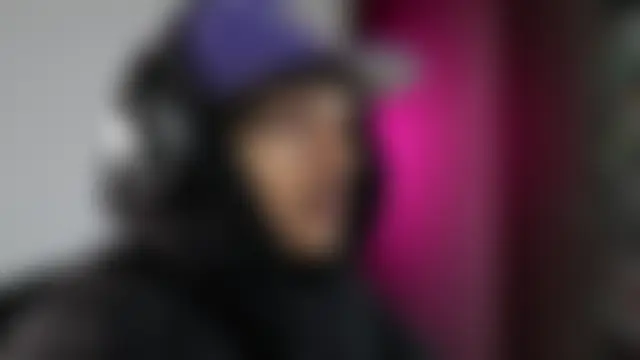 Show de trieone na webcam