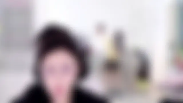 yangyang-777's Webcam Show