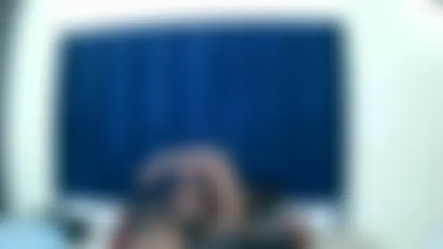 MelaniBbe: δωμάτιο απευθείας συνομιλίας