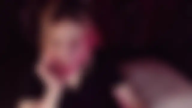 AnnieGOld_'s Live XXX Chat