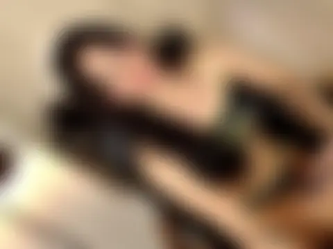 Seducing_Bella Webcam Show