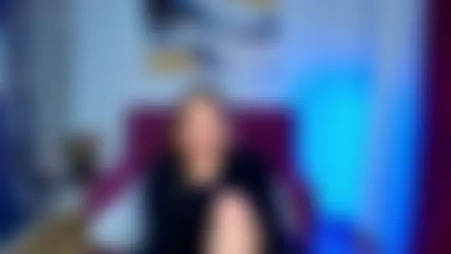 Emma__Ross élő chatszobája