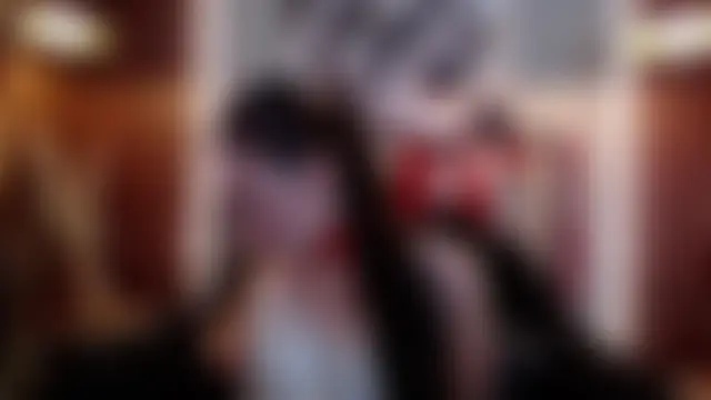 Doll4anall: δωμάτιο απευθείας συνομιλίας