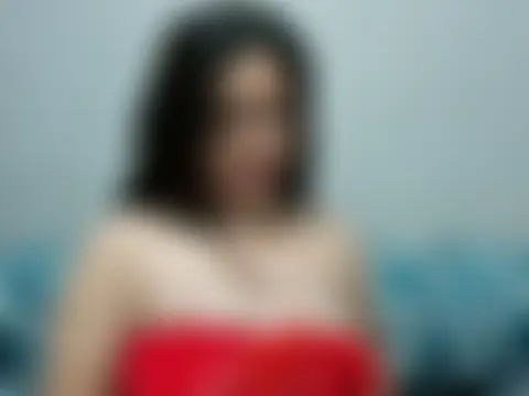 xxxHoneyBee29 Live Chatraum