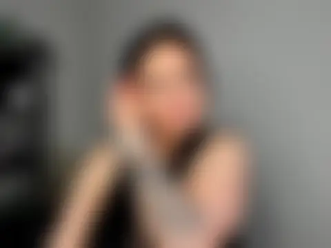 IvyMidnight Chat XXX in diretta