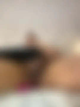 MassimoCo_ Adlı Modelin Canlı Seks Kamerası Şovu