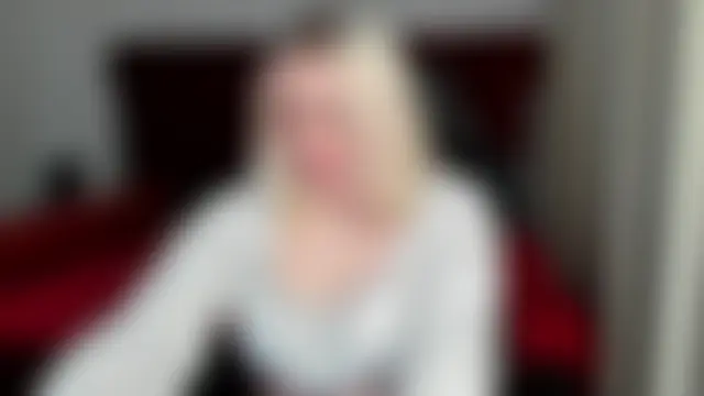LioraArdyn Show in webcam