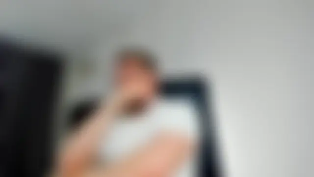 Findom_guy: вебкам-шоу