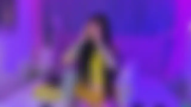 Nayla-Mouna's Webcam Show