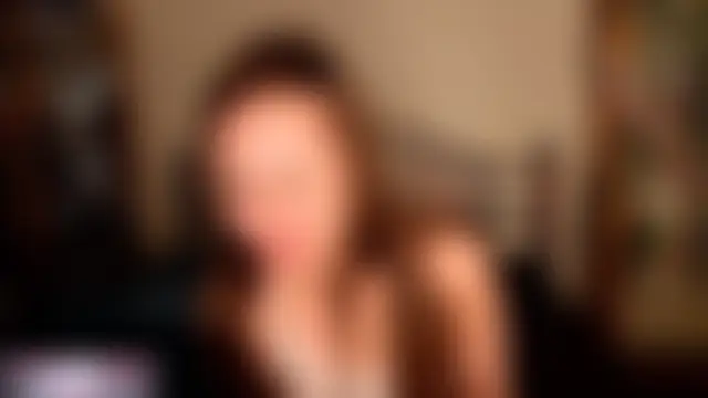 دردشة HoneyComfy الجنسية المباشرة