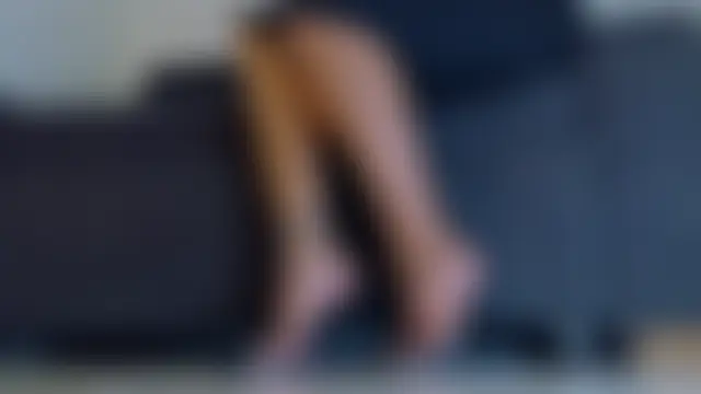 RiriiBrunette__ Cameră chat live