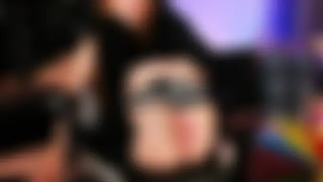MissEmberSkye's Live Chat Room