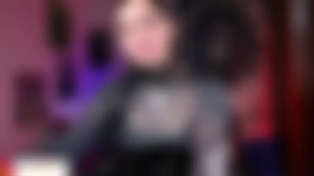 Emmybrightj_'s Live Sex Cam Show