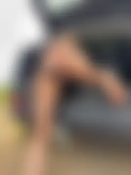 Show modela Nicoleevien na web-kameri