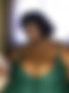 bustytitsxxx লাইভ চ্যাট রুম