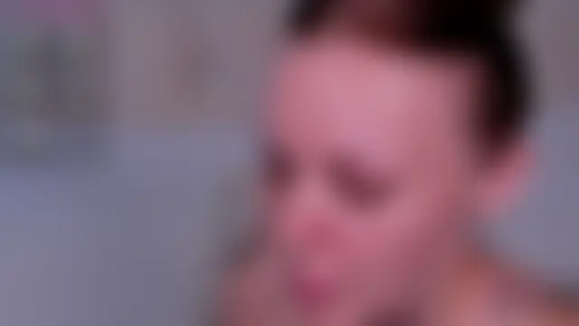 LianaFord élő chatszobája