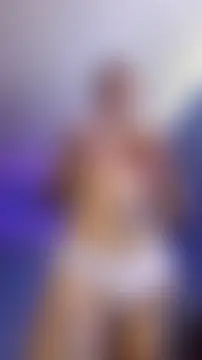Show modela naho_love na web-kameri