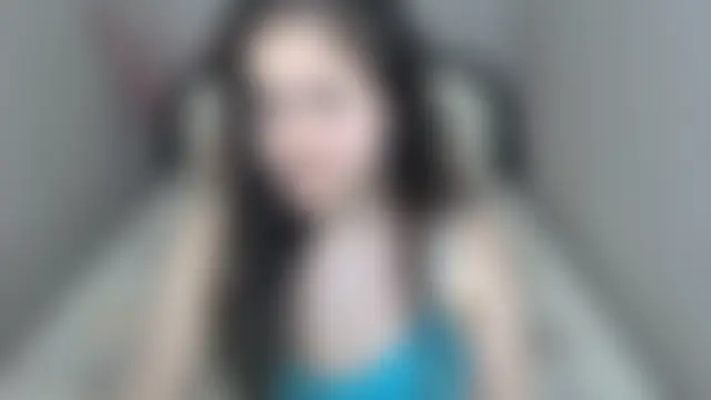 دردشة Holliy_Cooper الجنسية المباشرة