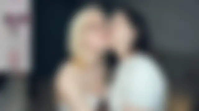 KarinStfleur's Live Sex Cam Show