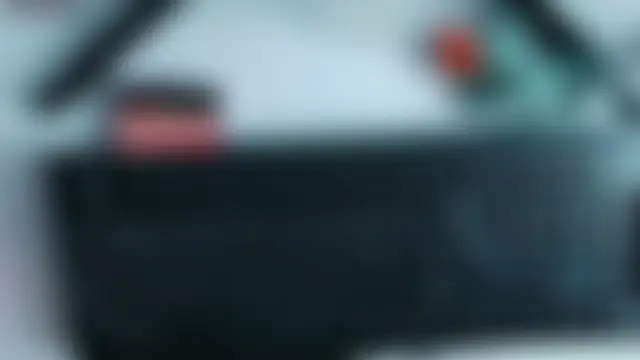 Isa_Thompson__ – Naživo chatovacia miestnosť