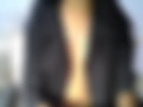 Bold_girl23's Live Chat Room