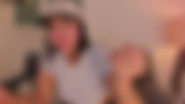 MollyJones_ 现场聊天室
