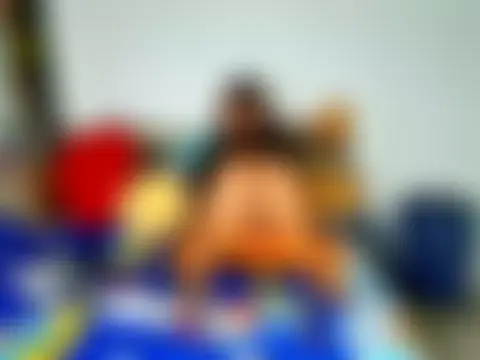 Seks show uživo modela jhon_gade na kameri