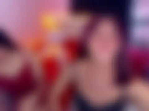 ur_littlebabies 网络视讯表演