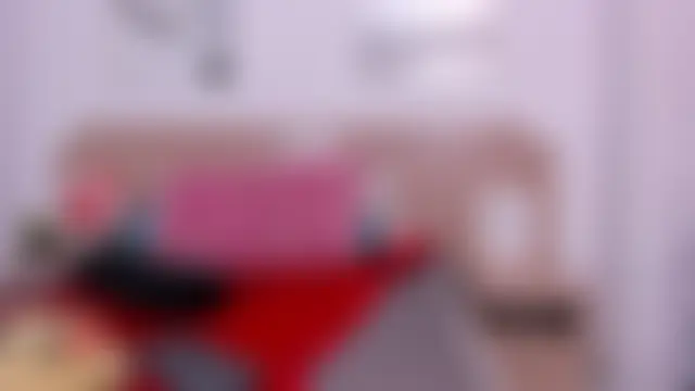 MelaniRosse 现场XXX聊天