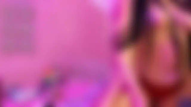 tinisweet Live XXX Chat
