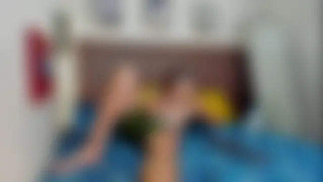 Seks show uživo modela Joan_Blake na kameri