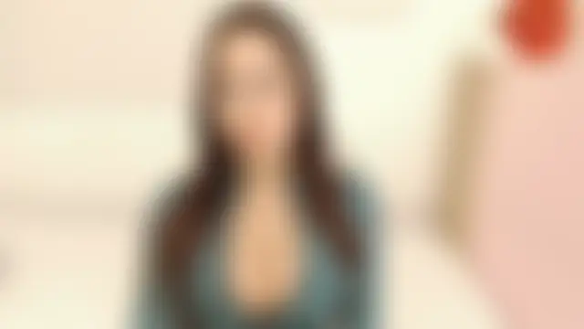 Elen__Sweet Adlı Modelin Canlı XXX Sohbeti
