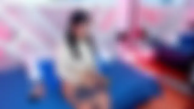 غرفة دردشة Mia_Velez1 المباشرة