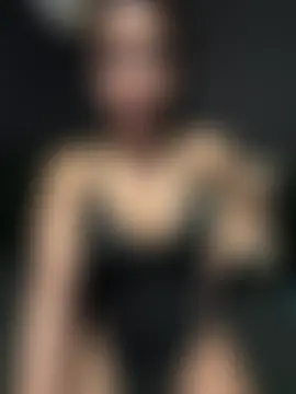Rakiyahcharms live-chat rom