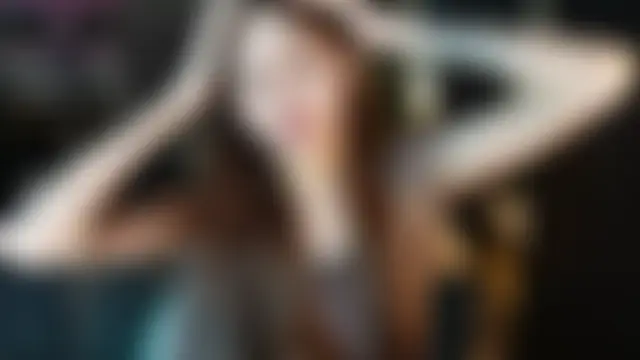 Phòng Chat Trực Tiếp ChloeSunny