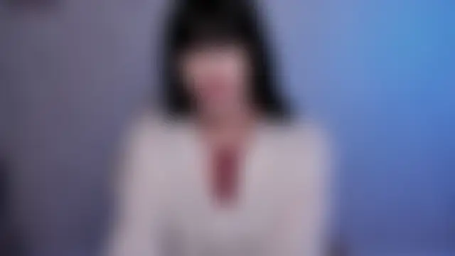 Madison_dolly Show in webcam