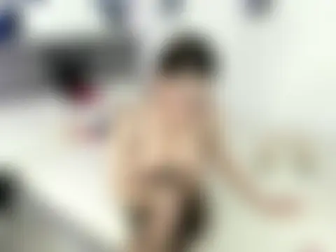 tstoni_talks Show in webcam