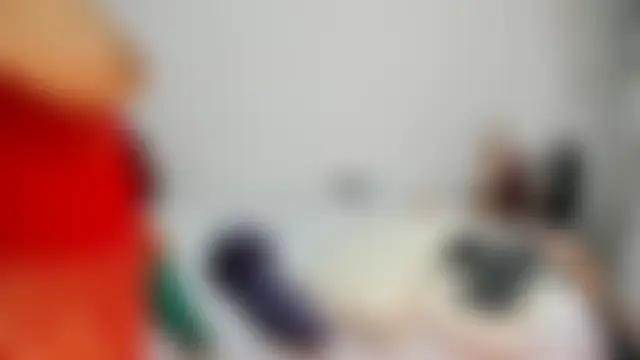 charlloteevans_Xn Webbikameraesitys