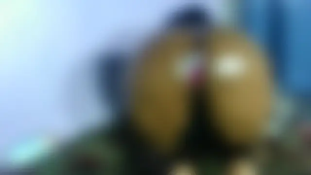 CurvyLara Adlı Modelin Canlı XXX Sohbeti