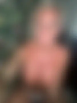 Big-Tits696969 webkamerás műsora