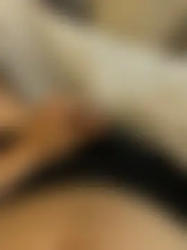 Pokazy przed kamerką – curvedlongdick