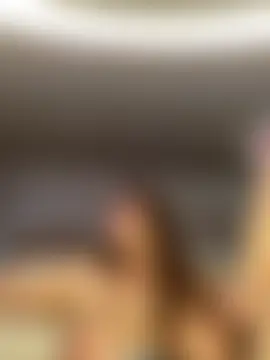 Chat soba uživo modela CoraVibes