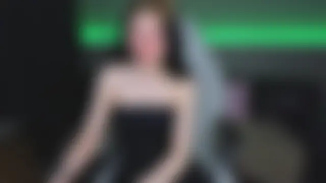 HelenCarroll: δωμάτιο απευθείας συνομιλίας