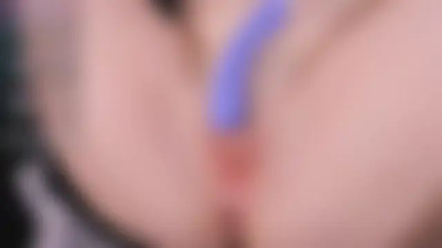 Show modela mothkink na web-kameri