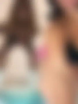 HaileyDiana Show Webcam